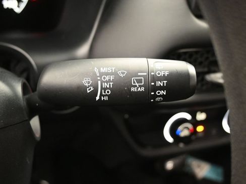 Used 2023 Honda HR-V LX image 20