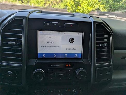 Used 2022 Ford F350 XLT w/ XLT Premium Package AWD/4WD image 36