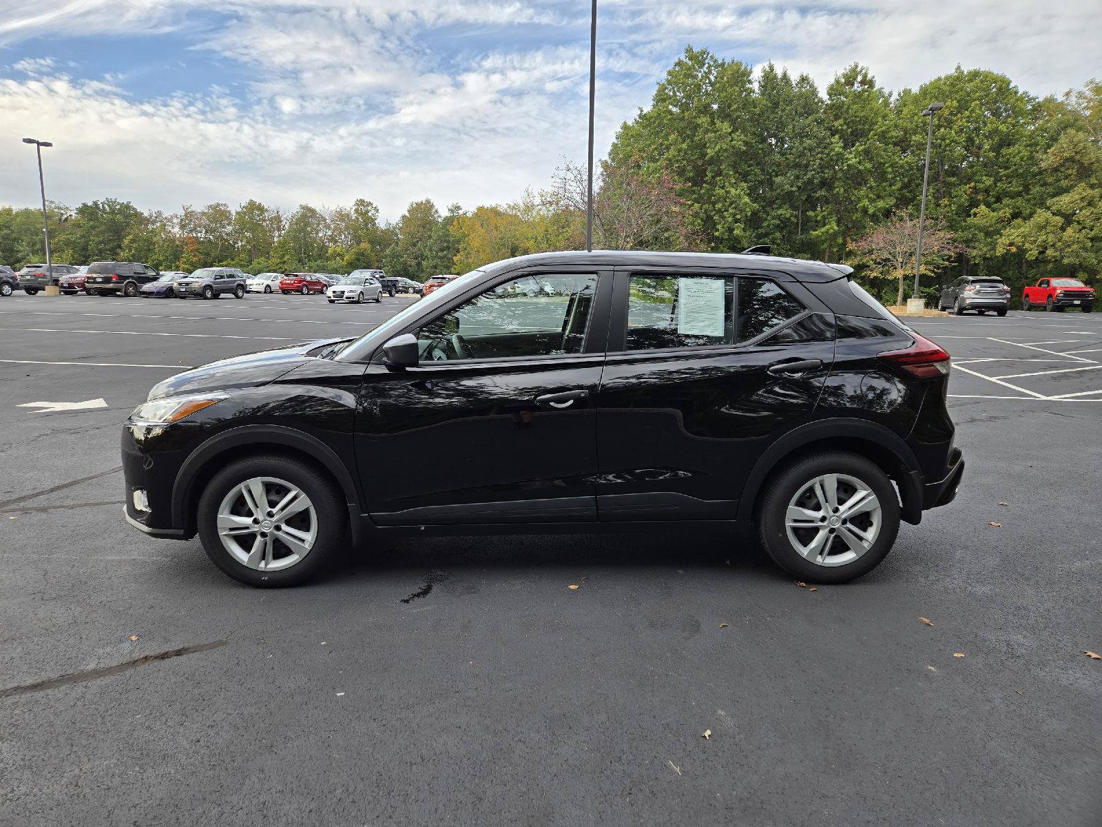 Used 2024 Nissan Kicks S FWD image 5