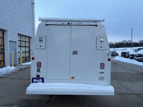 New 2026 Ford E-350 and Econoline 350 Super Duty w/ Power Equipment Group RWD image 4
