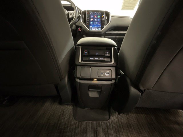 Used 2025 Subaru Ascent Premium AWD/4WD image 27