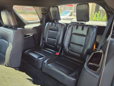 Used 2018 Ford Explorer Limited FWD image 21