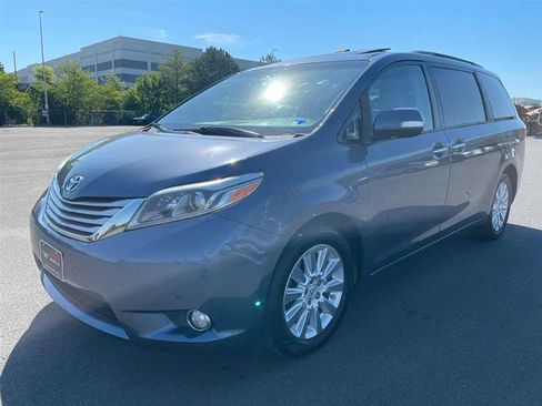 Used 2016 Toyota Sienna Limited Premium AWD/4WD image 1