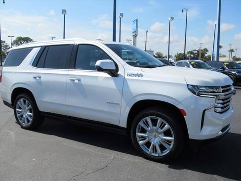 Certified 2024 Chevrolet Tahoe High Country w/ Advanced Technology Package image 4