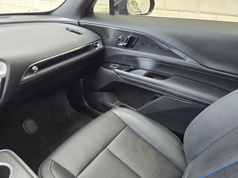 Used 2024 Cadillac Lyriq Luxury w/ LPO, Floor Liner Package AWD/4WD image 34