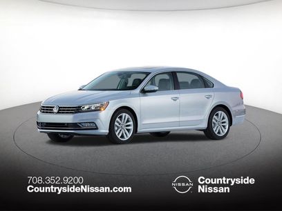 Used 2018 Volkswagen Passat 2.0T SE