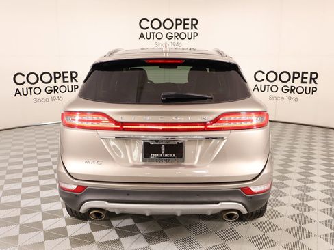 Used 2019 Lincoln MKC Reserve w/ MKC Technology Package FWD image 22