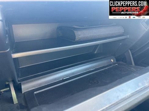 Used 2019 Ford Fusion SE image 13