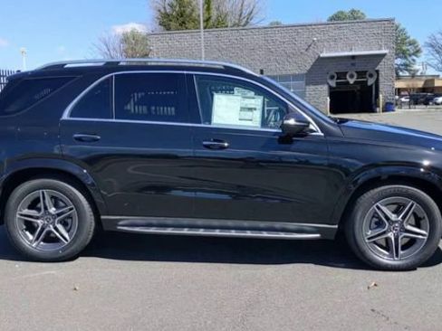 Used 2023 Mercedes-Benz GLE 450 4MATIC image 9