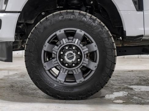 Used 2024 Ford F250 Lariat w/ Sport Appearance Package AWD/4WD image 62