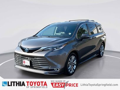Used 2021 Toyota Sienna Platinum