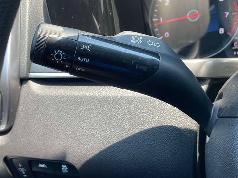 Used 2023 Kia Sorento LX FWD image 24