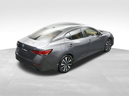 Used 2024 Nissan Sentra SV w/ SV Premium Package FWD image 37