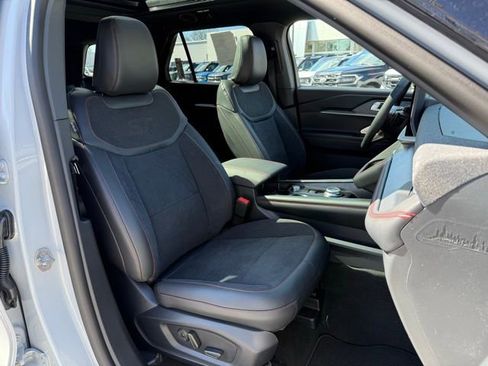 New 2026 Ford Explorer ST w/ Sun And Sound Package image 16
