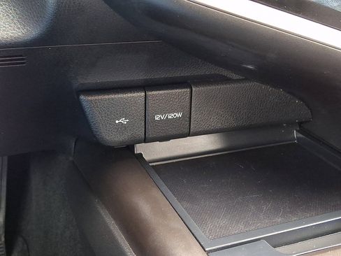 Certified 2022 Toyota Camry LE FWD image 23