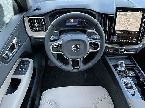 New 2026 Volvo XC60 B5 Plus w/ Climate Package AWD/4WD image 5