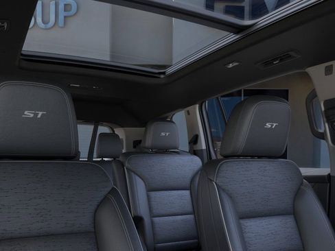 New 2025 Buick Enclave Sport Touring w/ Power Package image 24