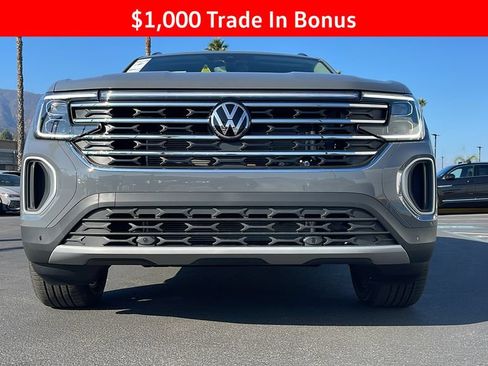 New 2026 Volkswagen Atlas SE FWD image 4