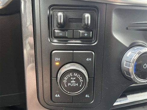 Used 2023 Ford F150 Lariat w/ Equipment Group 502A High image 26