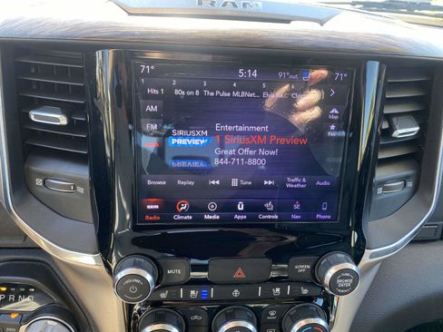 Used 2019 RAM 1500 Laramie AWD/4WD image 24