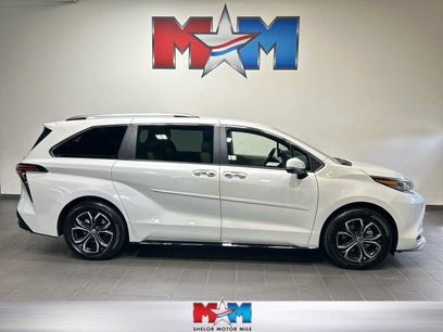 Used 2026 Toyota Sienna Platinum