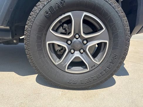 Used 2022 Jeep Wrangler Unlimited Sport AWD/4WD image 19