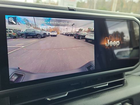 New 2026 Jeep Gladiator Willys image 11