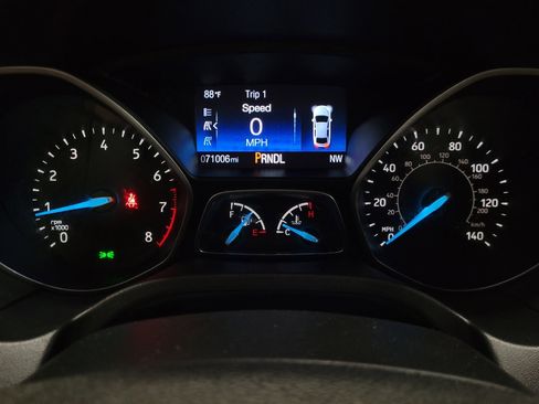 Used 2018 Ford Focus SE image 23