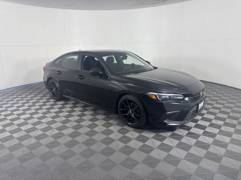 Certified 2024 Honda Civic Sport image 2