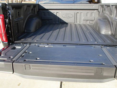 New 2025 Ford F150 Lariat w/ Equipment Group 502A High image 8