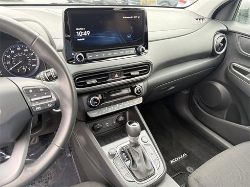 Certified 2023 Hyundai Kona SEL w/ Convenience Package image 27