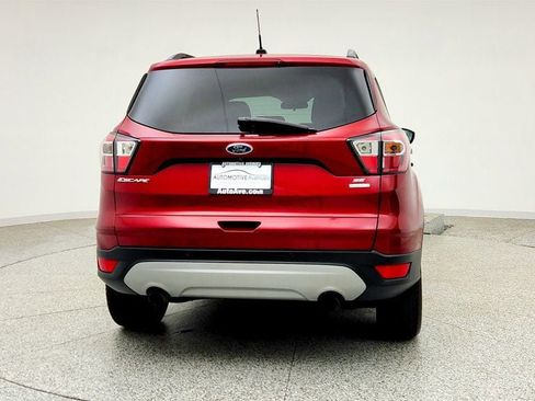 Used 2017 Ford Escape SE w/ SE Leather Comfort Package FWD image 6