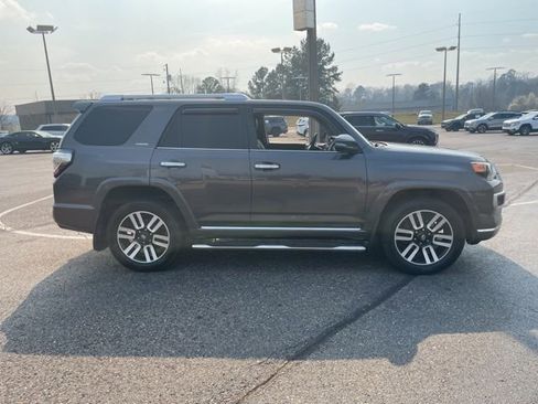 Used 2014 Toyota 4Runner Limited image 2