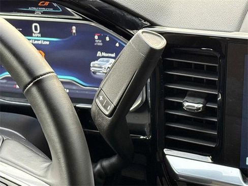 Certified 2025 Chevrolet Silverado 1500 LT image 16