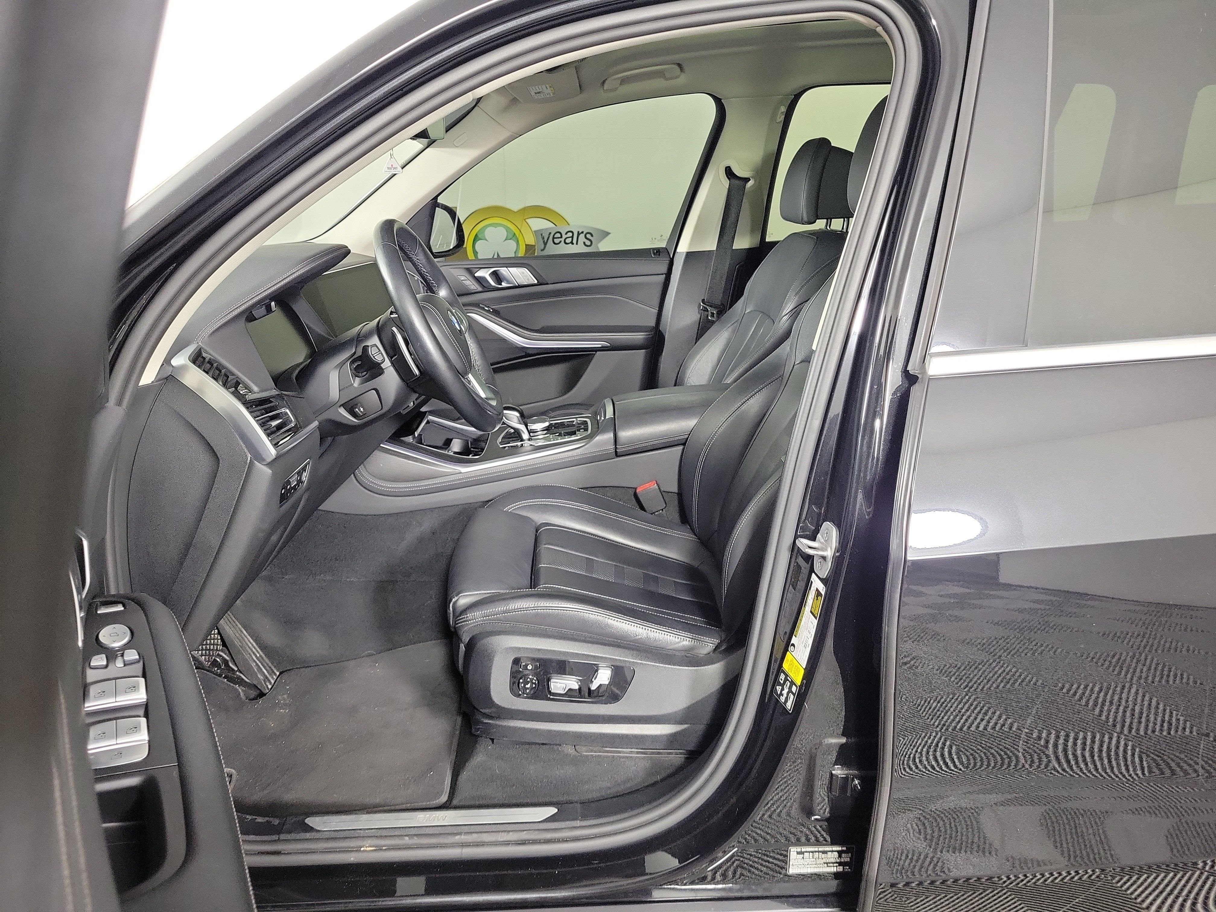 Used 2022 BMW X7 xDrive40i AWD/4WD image 5
