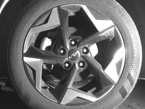 Used 2025 Kia Seltos S image 12