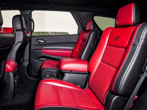 Used 2022 Dodge Durango R/T w/ Trailer Tow Group IV image 17