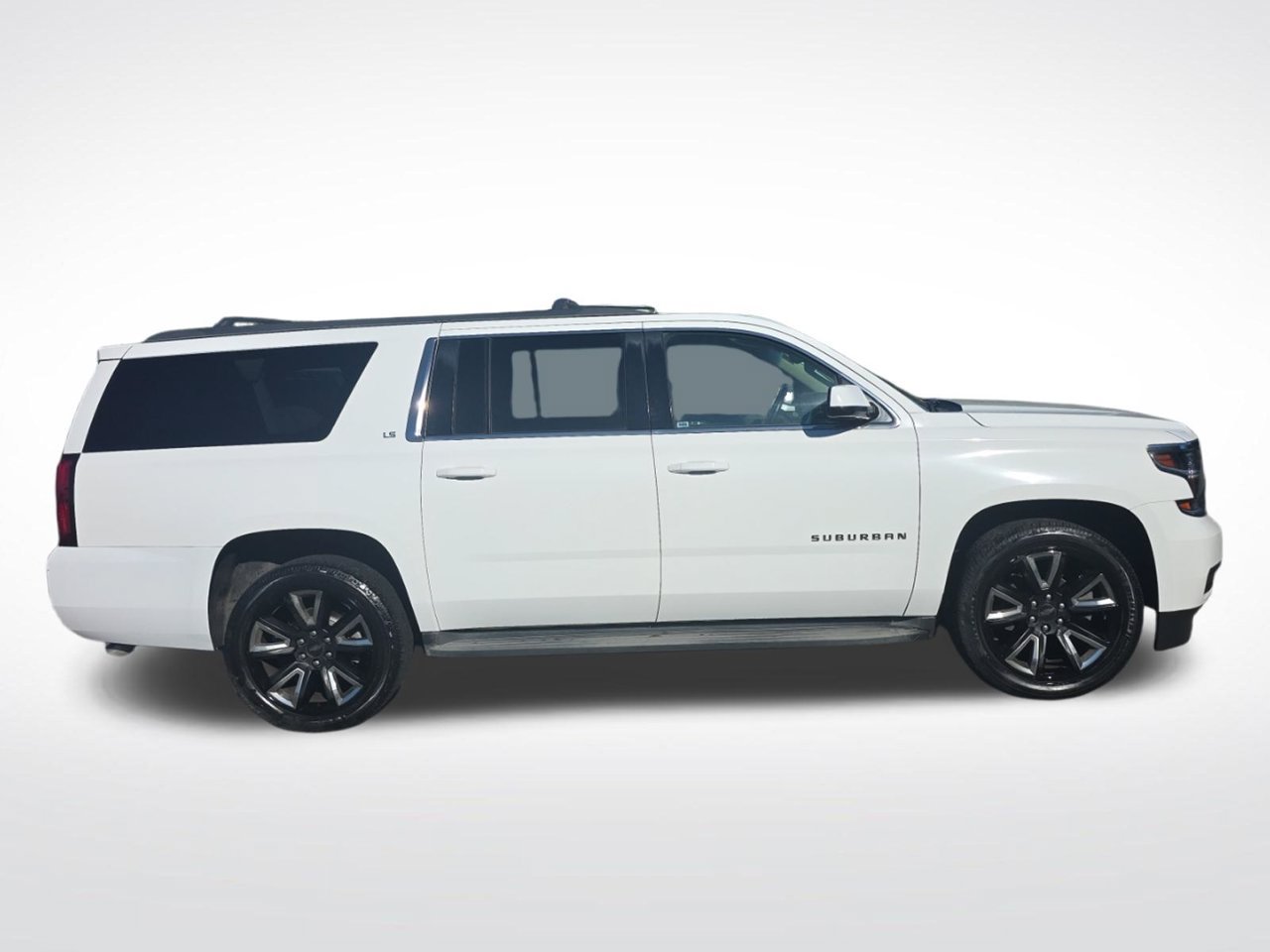 Used 2016 Chevrolet Suburban LS w/ Max Trailering Package RWD image 4