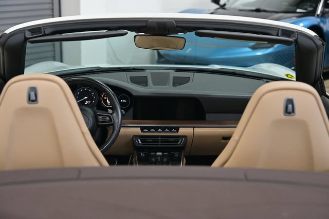 Used 2021 Porsche 911 Carrera image 28