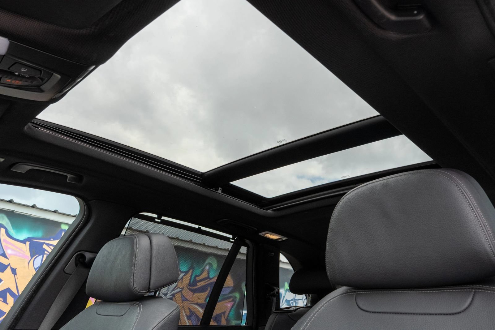 Used 2018 BMW X5 sDrive35i RWD image 19