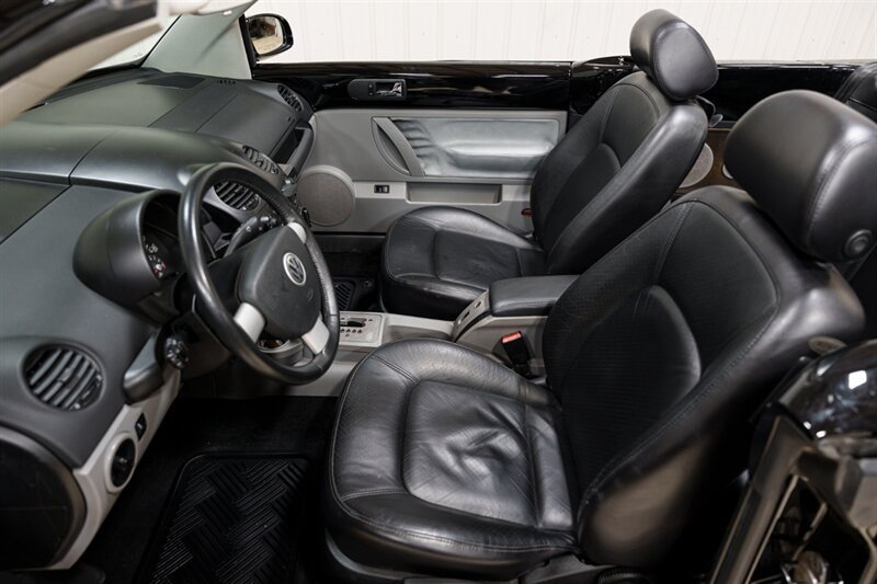 Used 2003 Volkswagen Beetle GLS FWD image 9