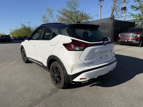 Used 2023 Nissan Kicks SR FWD image 5