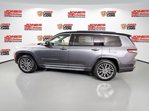 Used 2023 Jeep Grand Cherokee L Summit AWD/4WD image 17