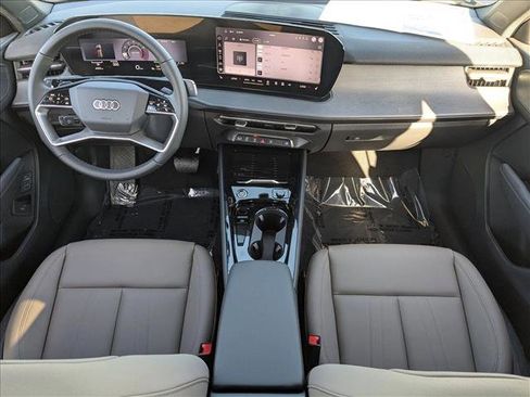 New 2026 Audi Q3 quattro 2.0T AWD/4WD image 14