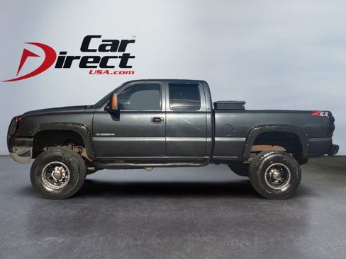 Used 2005 Chevrolet Silverado 2500 LS AWD/4WD image 3