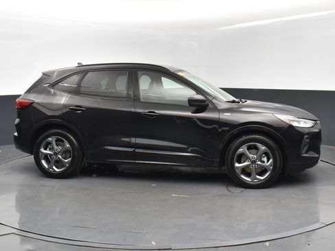 Used 2023 Ford Escape ST-Line w/ Tech Pack #1 image 27