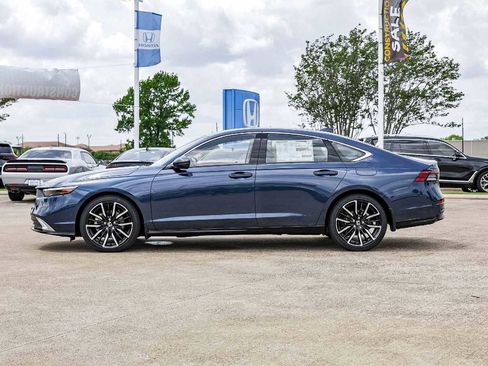 New 2026 Honda Accord Touring image 4