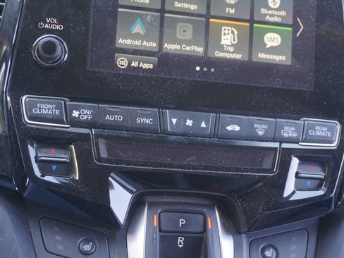 Used 2019 Honda Odyssey EX image 12