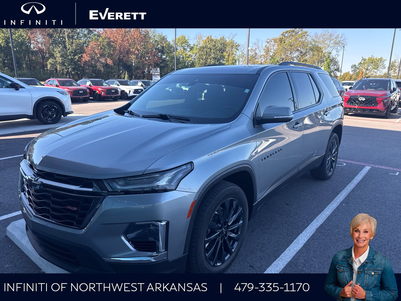Used 2023 Chevrolet Traverse RS w/ LPO, Floor Liner Package AWD/4WD image 1