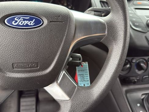 Used 2018 Ford Transit Connect XL image 16